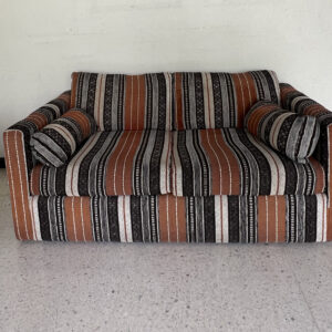 Sillón de 2 Plazas Chumen: Diseño Artesanal Guatemalteco con Estilo y Confort
